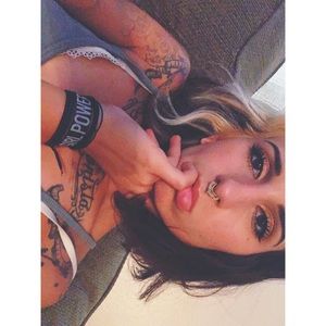 Meet your Posher, Allie